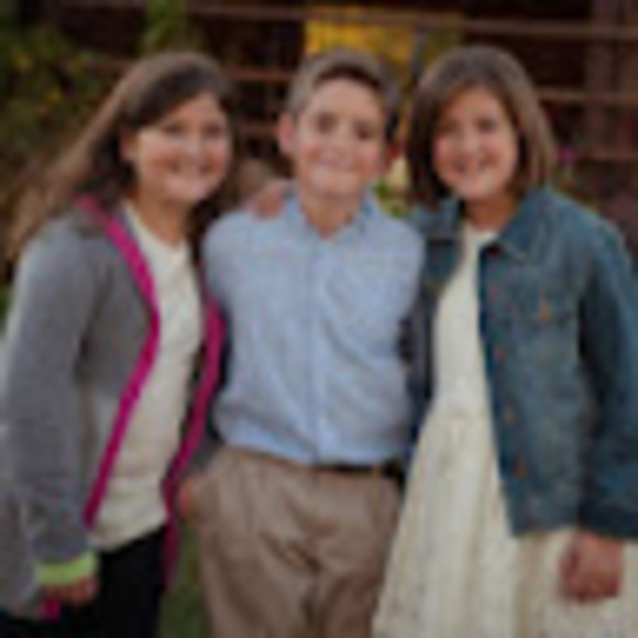 Meet your Posher, Tracy - Picture 1 of 1